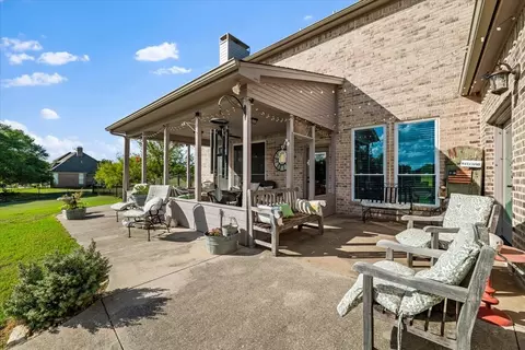 Exterior - 130 View Point Ct, Aledo, TX 76008 photo 4 of 8