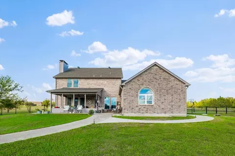 Exterior - 130 View Point Ct, Aledo, TX 76008 photo 5 of 8