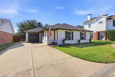3005 Plumtree Ln, Plano, TX 75074
