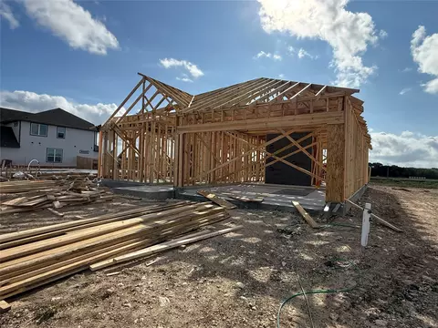 Exterior - 116 Jenjira Way, Mcgregor, TX 76657 photo 3 of 5