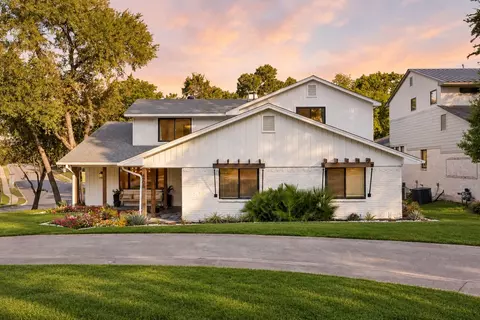 6905 Wabash Cir, Dallas, TX 75214