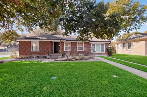 455 Hambrick Rd, Dallas, TX 75218