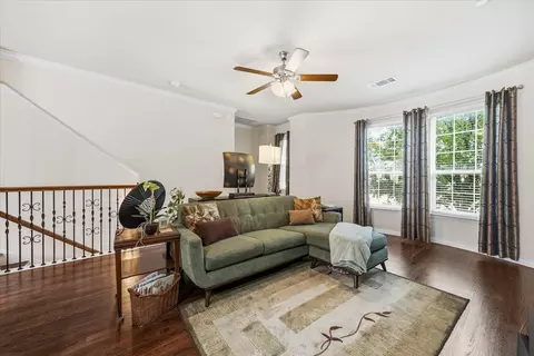 2500 Rockbrook Dr #C27, Lewisville, TX 75067