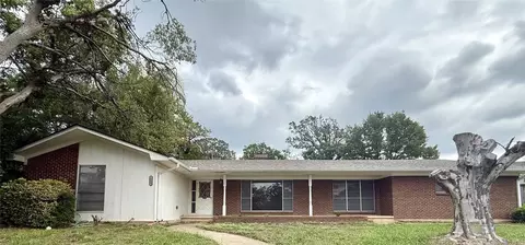 1500 S Houston, Denison, TX 75020