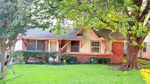 1809 Muse St, Fort Worth, TX 76112