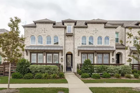 1142 Morgan Dr, Sherman, TX 75090
