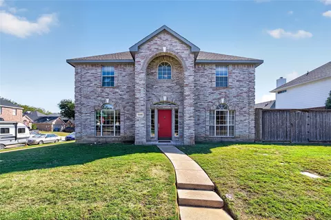 1265 Christopher Ln, Lewisville, TX 75077