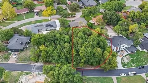 923 Brookwood Dr, Dallas, TX 75224