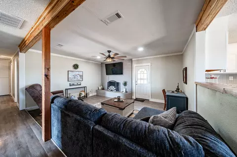 Living - 20767 County Road 309, Abilene, TX 79601 photo 2 of 3