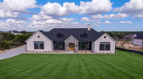244 Martin Dr, Granbury, TX 76049