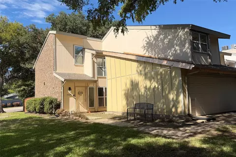2994 Buttonwood Dr, Carrollton, TX 75006