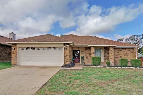 8300 Ohara Ln, Fort Worth, TX 76123