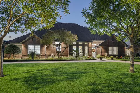 36 Timbergreen Cir, Denton, TX 76205