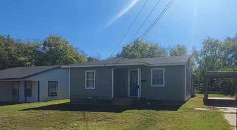 901 Park St, Greenville, TX 75401