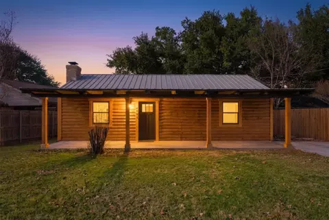 4522 Robin Ct, Granbury, TX 76049