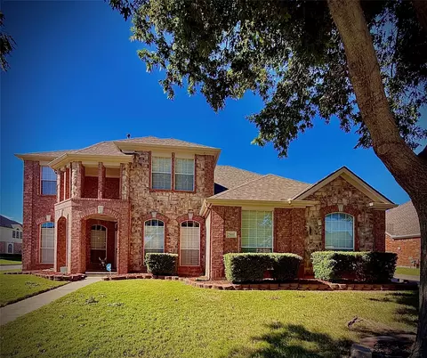 2901 Saint Jude Dr, Mansfield, TX 76063