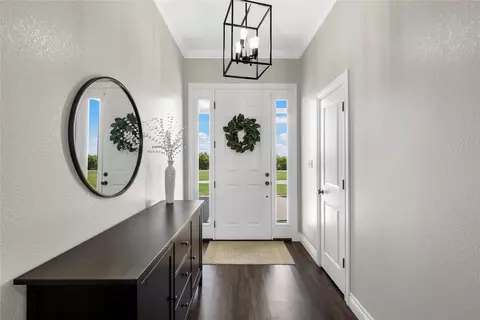 Entry Way - 231 Hcr 2312, Abbott, TX 76621 photo 1 of 2