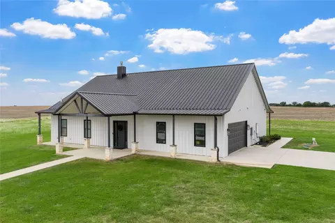 Exterior - 231 Hcr 2312, Abbott, TX 76621 photo 4 of 11