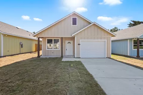 1556 Smoke Tree Ln, Dallas, TX 75253