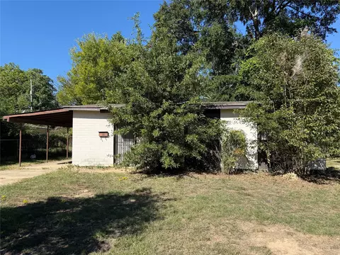 4950 Dandridge Pl, Shreveport, LA 71109