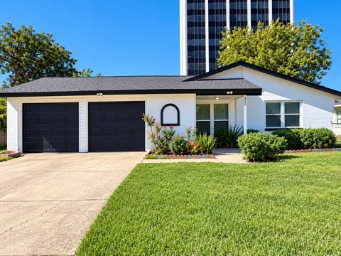 311 Oxford Dr, Richardson, TX 75080