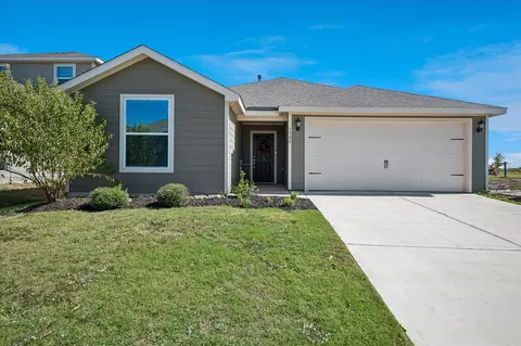 1908 Pondera St, Ponder, TX 76259