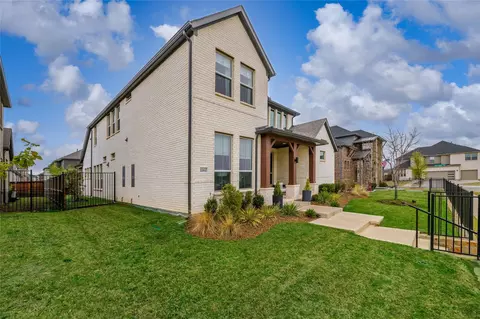 2262 Poppyvine Rd, Frisco, TX 75033