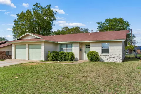 7337 Broken Tree Trl, Dallas, TX 75232