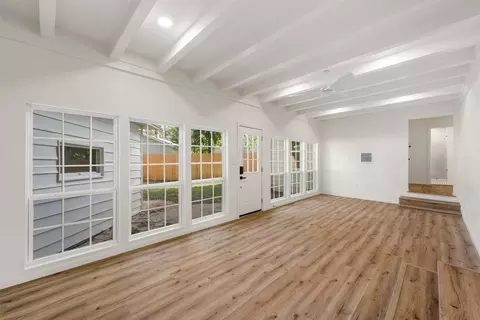 Living - 4000 Cobbs Dr, Waco, TX 76708 photo 3 of 4