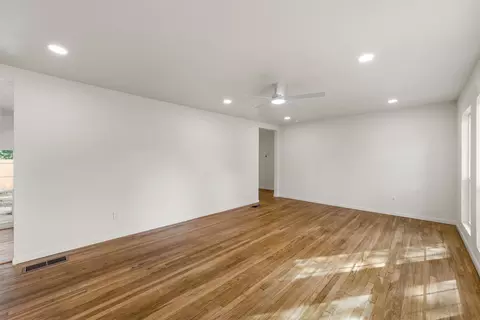 Living - 4000 Cobbs Dr, Waco, TX 76708 photo 2 of 4