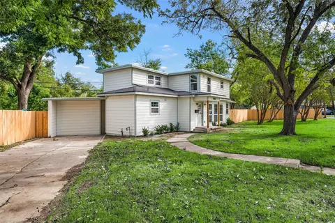 Exterior - 4000 Cobbs Dr, Waco, TX 76708 photo 2 of 5