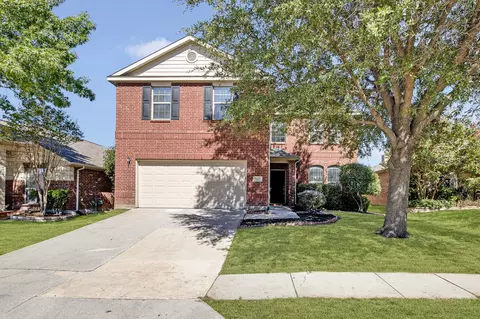 1625 Nighthawk Dr, Little Elm, TX 75068
