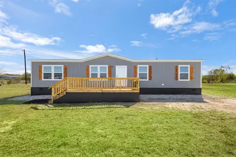 Exterior - 7200 Fm 2728, Terrell, TX 75161 photo 2 of 6