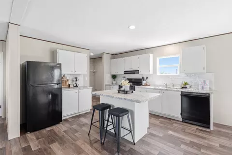 Kitchen - 7200 Fm 2728, Terrell, TX 75161 photo 1 of 4