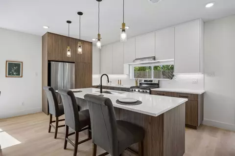415 N Patton Ave, Dallas, TX 75203