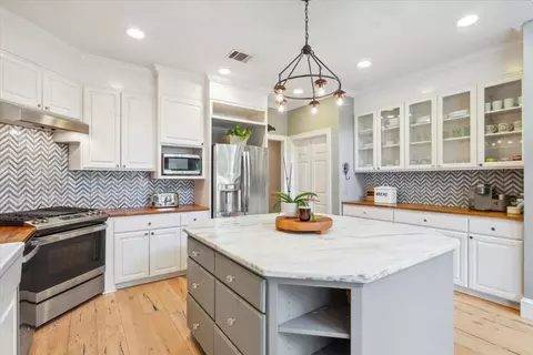 Kitchen - 1345 Stillwater Rd, Waco, TX 76708 photo 3 of 3