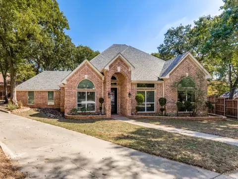 804 Woodbury Ct, Keller, TX 76248