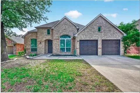 3829 Vernon Way, Fort Worth, TX 76244