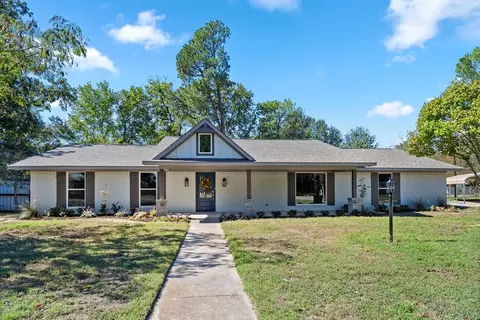 500 Gail Dr, Sulphur Springs, TX 75482