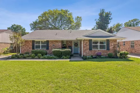 10622 Mapleridge Dr, Dallas, TX 75238