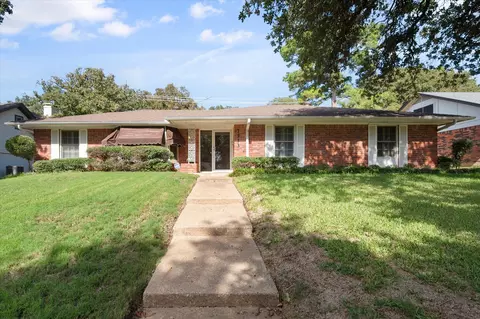 7313 Madeira Dr, Fort Worth, TX 76112