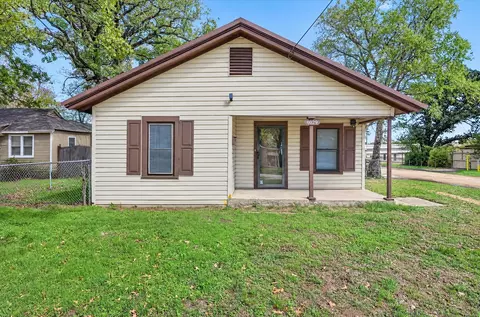 6029 Rich St, Fort Worth, TX 76112