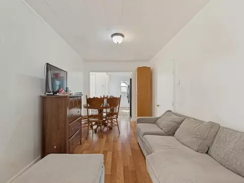 Living - 2009 Pecan St, Commerce, TX 75428 photo 1 of 2