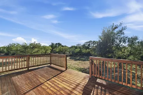 Exterior - 611 Austin St, Cisco, TX 76437 photo 2 of 5