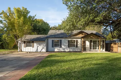 1005 Sierra Dr, Denton, TX 76209