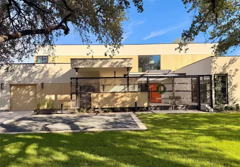 5807 Northaven Rd, Dallas, TX 75230