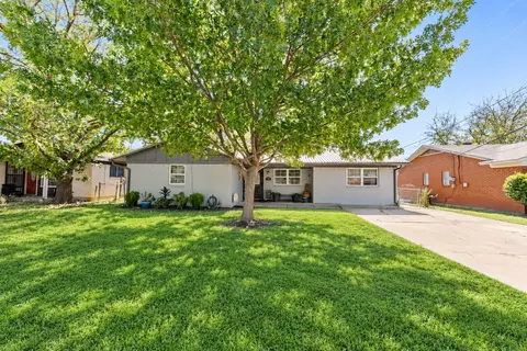 2106 SE 21st St, Mineral Wells, TX 76067