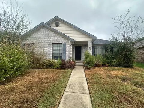6944 Bentley Ave, Fort Worth, TX 76137