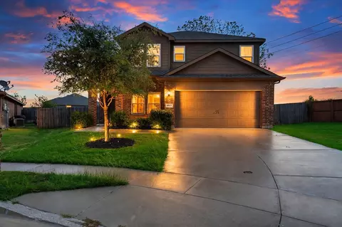 8641 Fawn Hill Ct, Fort Worth, TX 76134