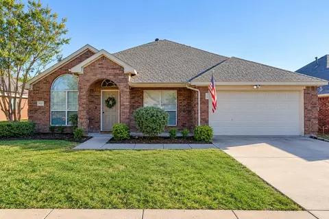 4517 Embercrest Ln, Fort Worth, TX 76123
